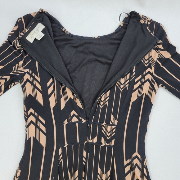 Jessica Simpson Chevron Print Dress Sz 2 - Picture 14 of 16